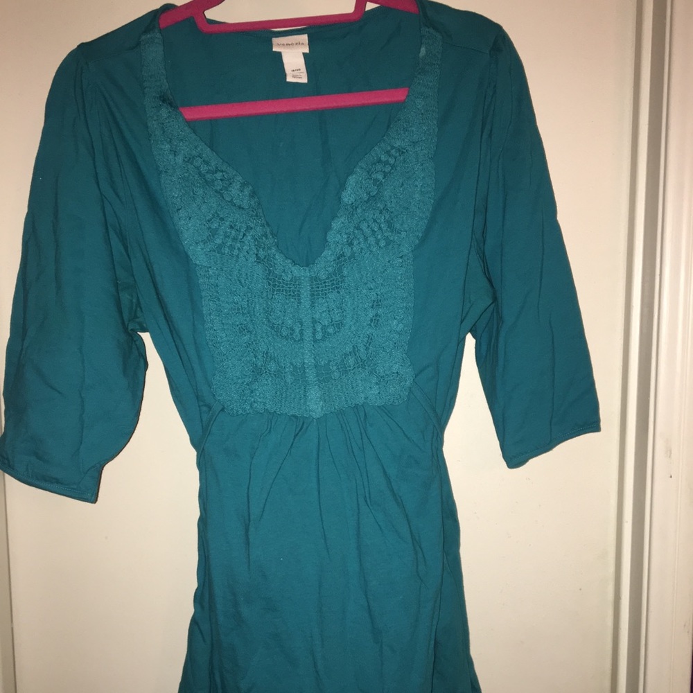 Beautiful teal shirt